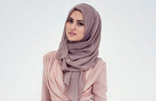 Model Hijab Pesta Simple